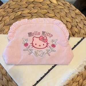 NWOT Hello Kitty vintage cosmetic bag